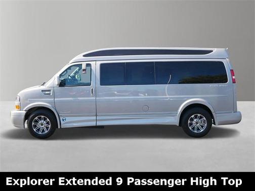2022 GMC Savana 2500 Work Van