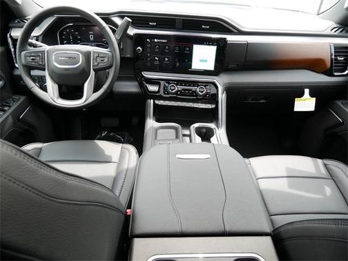 2025 GMC Sierra 3500 Denali