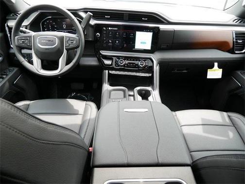 2025 GMC Sierra 3500 Denali