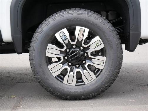 2025 GMC Sierra 3500 Denali