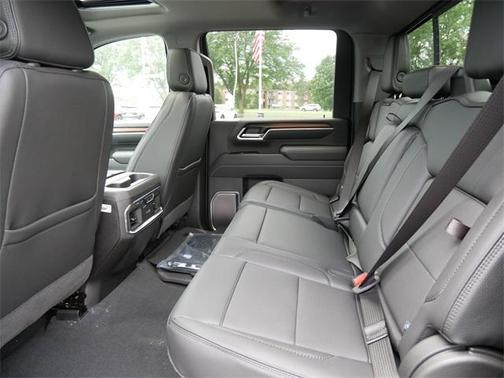 2025 GMC Sierra 3500 Denali