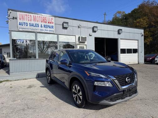 2022 Nissan Rogue SV