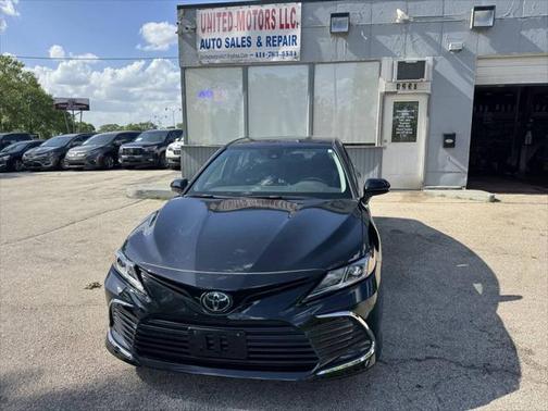 2022 Toyota Camry LE