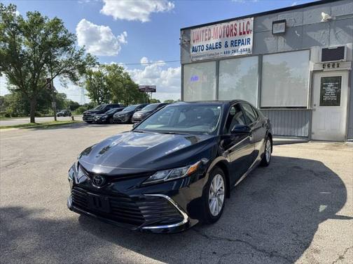 2022 Toyota Camry LE