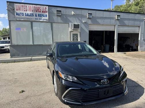 2022 Toyota Camry LE