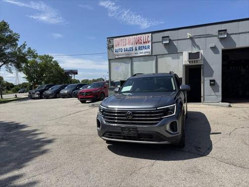 2024 Volkswagen Atlas 2.0T SE w/Technology 4MOTION