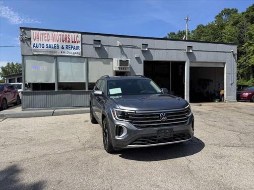 2024 Volkswagen Atlas 2.0T SE w/Technology 4MOTION