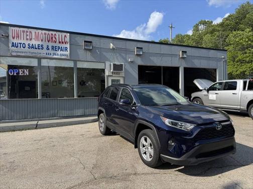 2021 Toyota RAV4 Hybrid XLE Premium