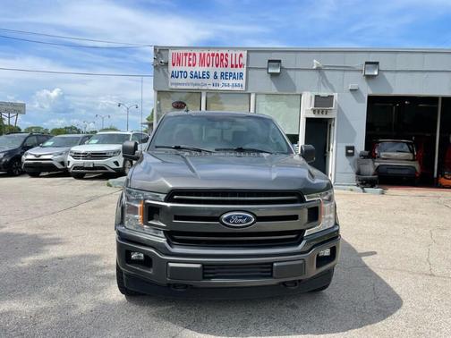 Photo 3 of 32 of 2018 Ford F-150 XLT