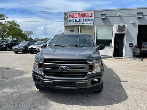 Photo 2 of 32 of 2018 Ford F-150 XLT