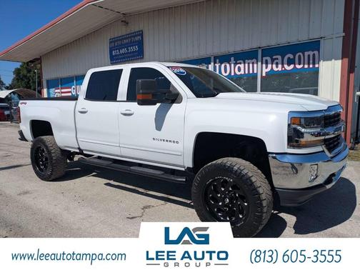 Summit White 2018 Chevrolet Silverado 1500 LT