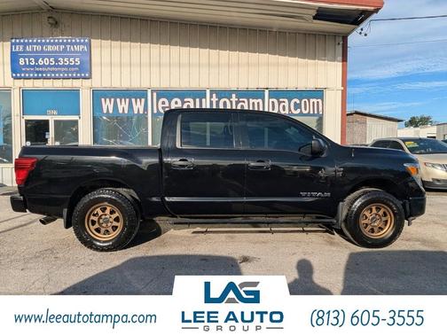 2017 Nissan Titan S