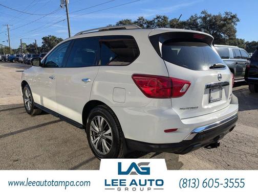2018 Nissan Pathfinder S