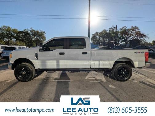 Oxford White 2017 Ford F-350 XL