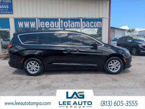 2020 Chrysler Voyager LXI