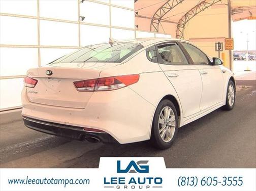 2016 Kia Optima LX