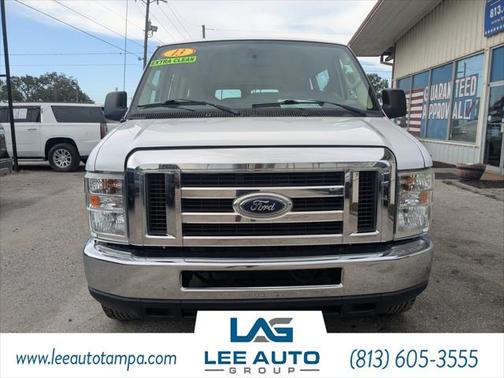 2013 Ford E350 Super Duty XLT