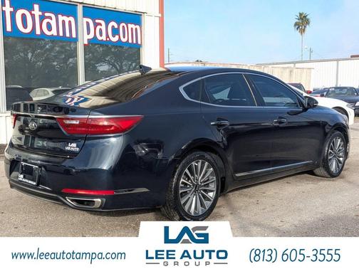 2017 Kia Cadenza Premium