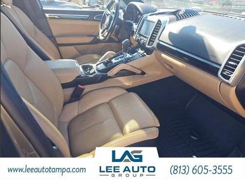 2016 Porsche Cayenne Base