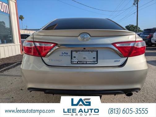 2016 Toyota Camry SE