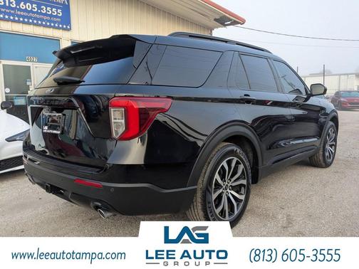 2023 Ford Explorer ST-Line
