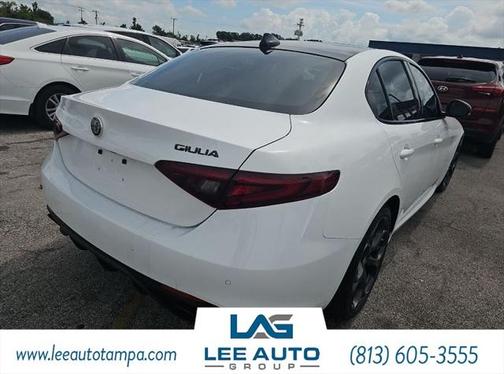 2019 Alfa Romeo Giulia Base