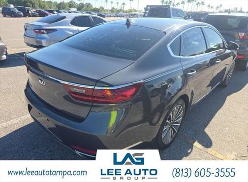 2017 Kia Cadenza Premium