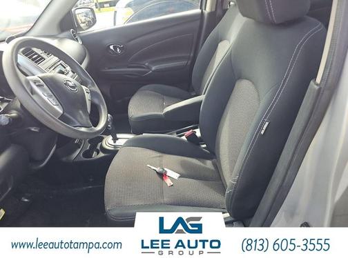 2017 Nissan Versa 1.6 SV