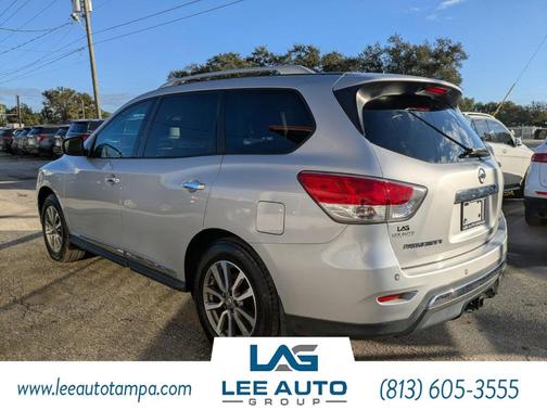 2014 Nissan Pathfinder SL