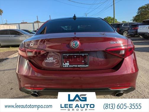 2017 Alfa Romeo Giulia Base