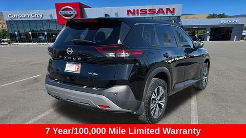 2022 Nissan Rogue SV