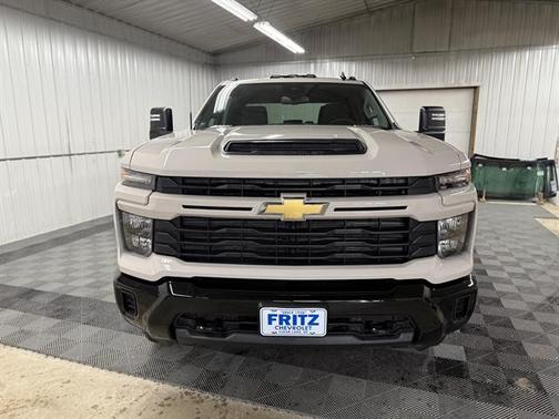 2026 Chevrolet Silverado 2500 Custom