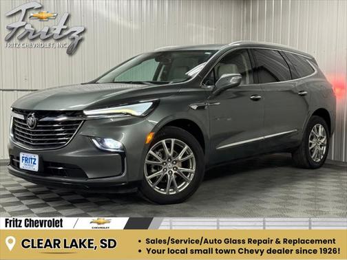 2023 Buick Enclave Essence