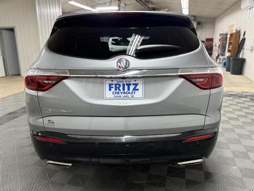 2023 Buick Enclave Essence AWD