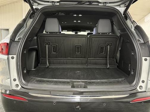 2023 Buick Enclave Essence AWD