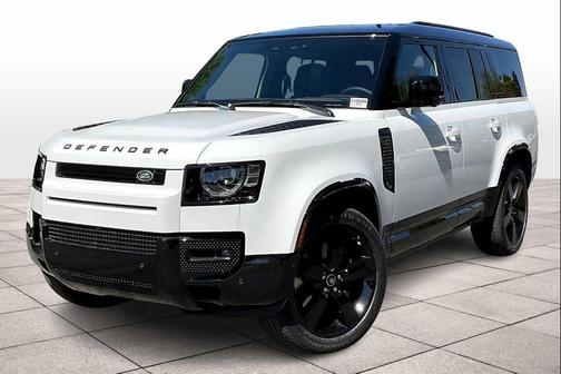 2025 Land Rover Defender 130 P400 X-Dynamic SE