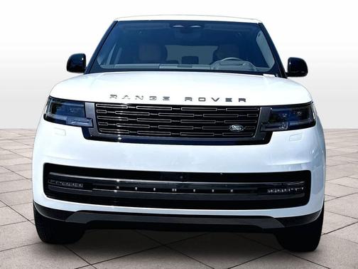 Fuji White 2026 Land Rover Range Rover P400 SE 7 Seat