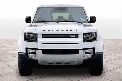 2024 Land Rover Defender 110 P300