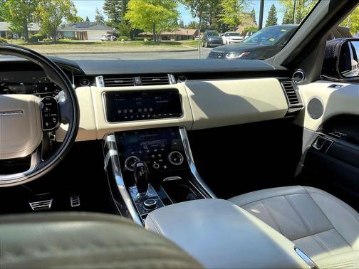 Eiger Grey Metallic 2022 Land Rover Range Rover Sport HSE Silver Edition