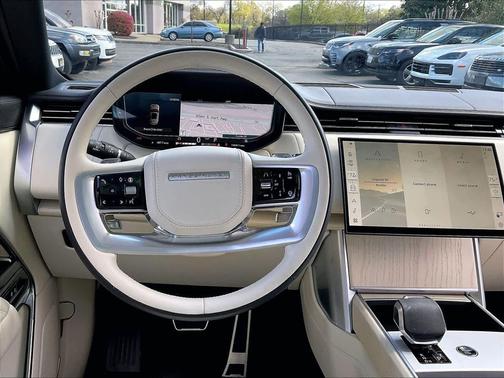 2024 Land Rover Range Rover P530 SE