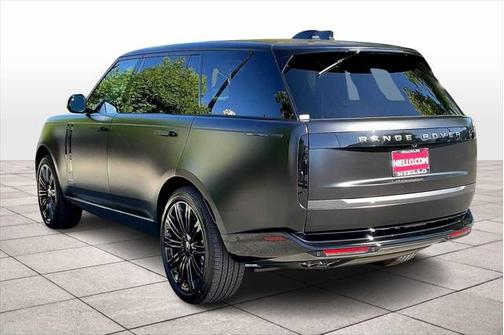 2025 Land Rover Range Rover P530 SE 7 Seat