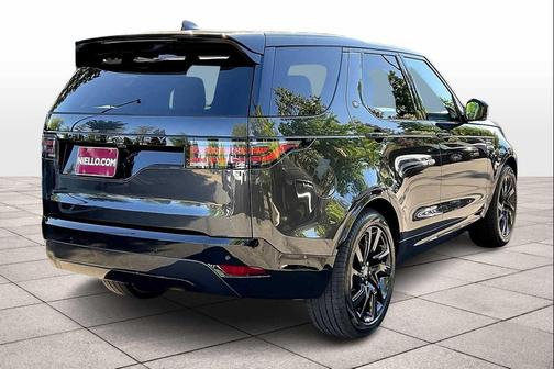 2025 Land Rover Discovery P360 Dynamic SE