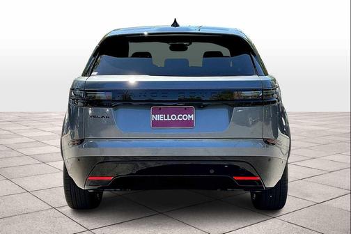 2026 Land Rover Range Rover Velar P400 Dynamic SE