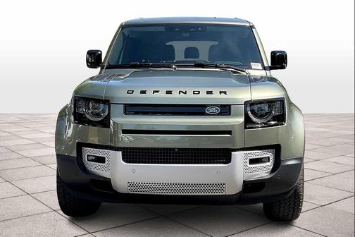 2025 Land Rover Defender 130 P300 S