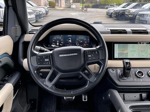 2022 Land Rover Defender 110 X-Dynamic SE