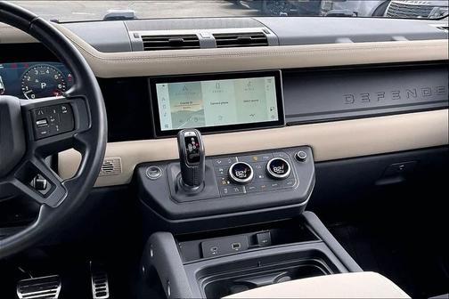 2022 Land Rover Defender 110 X-Dynamic SE