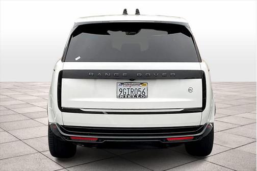 2023 Land Rover Range Rover SV