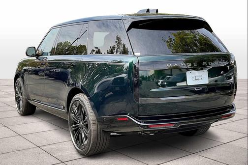 2025 Land Rover Range Rover P530 SE 7 Seat