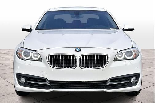 2015 BMW 528 528i