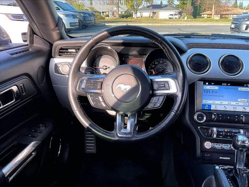 2016 Ford Mustang EcoBoost Premium